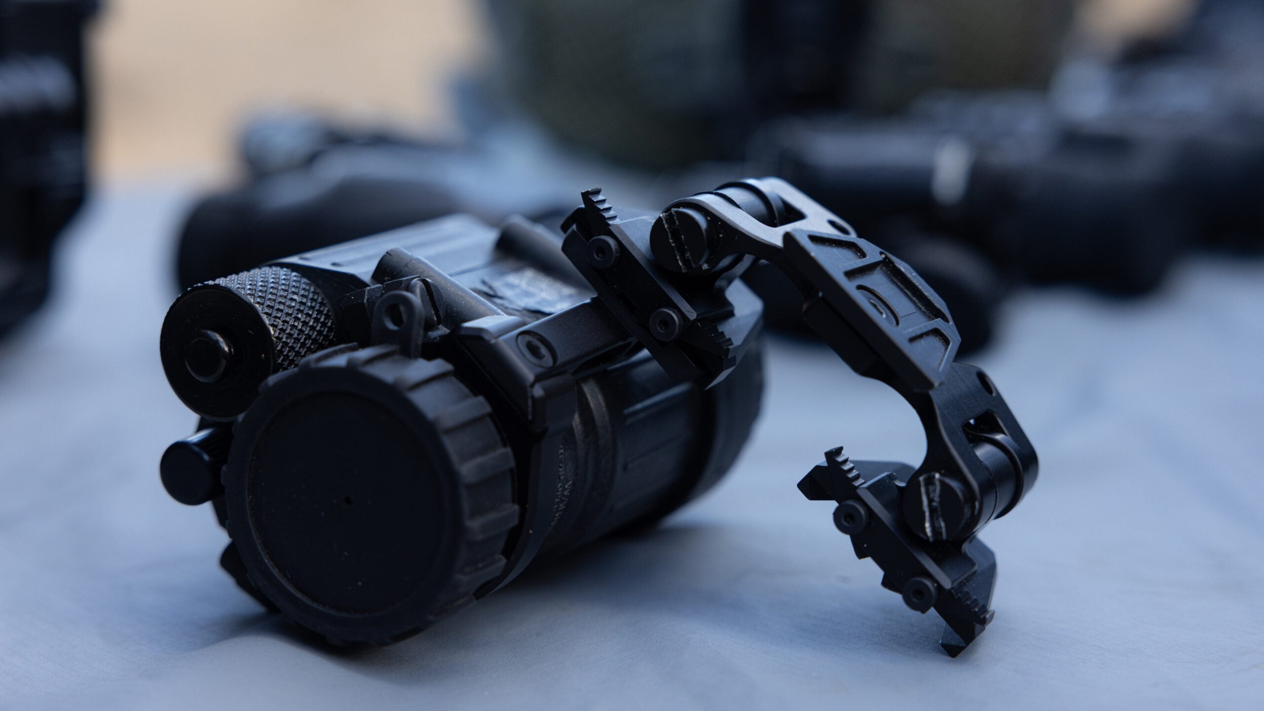 Falconclaw QDA (PVS-14 / THE-14) - Nocturnal Optics Australia